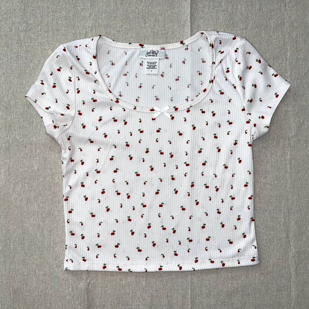 Just Polly | Cherry Print Ribbed Crop Top | Large
